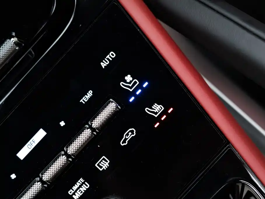 Photo 27 - Porsche Cayenne