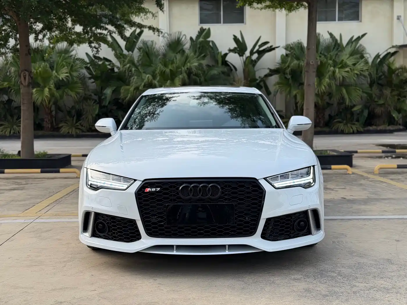 Audi A7 2014 50 TFSI quattro Comfort Edition фото 2