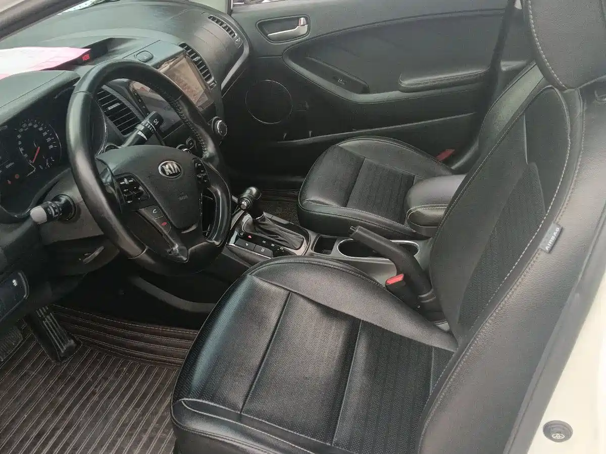 Kia K3 2017 1.6L Automatic 15th Anniversary Special GLS фото 7