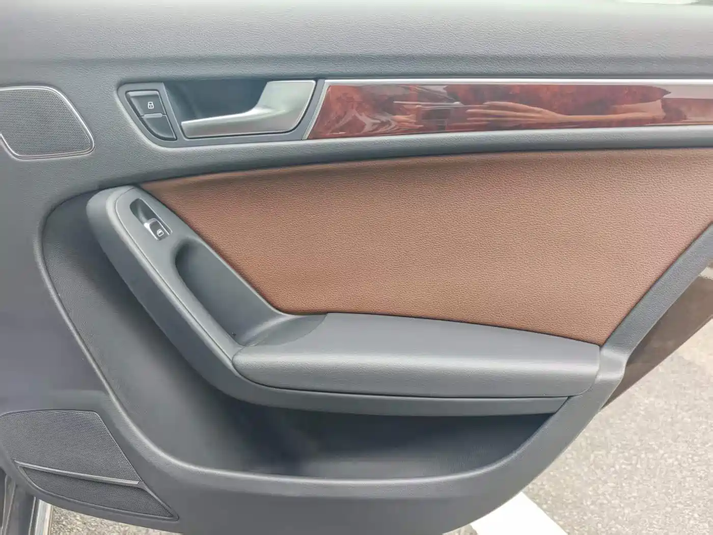 Audi A4L 2016 35 TFSI Collector's Edition S line Comfort фото 22