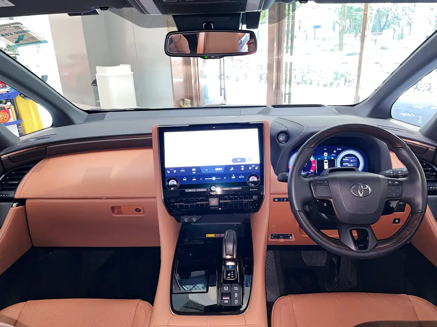 Toyota Vellfire 2026 2024 Crown Hybrid 2.5L Executive Premium Edition