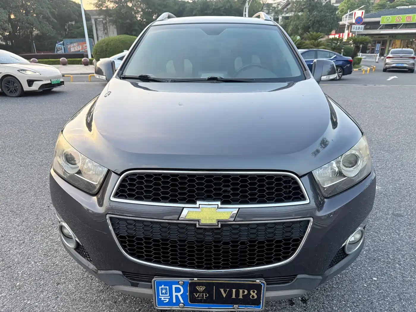 Chevrolet Captiva 2014 2.4L 2WD Urban 7-seater фото 2