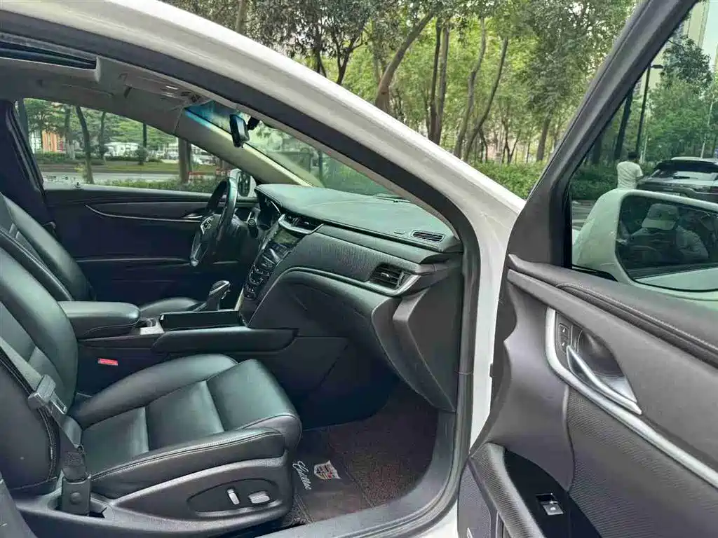 Cadillac XTS 2018 28T Technology фото 8