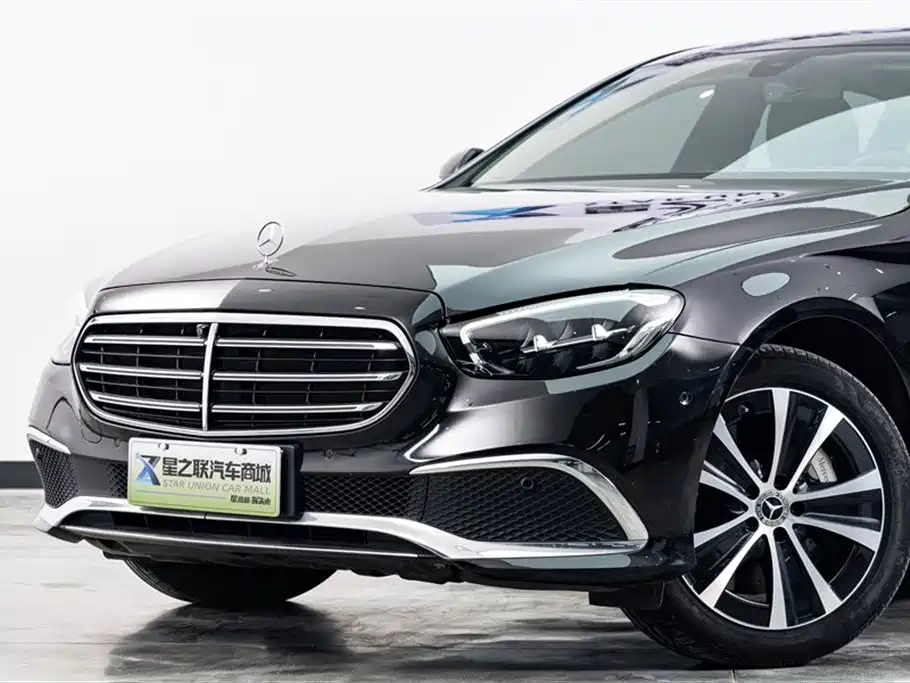Mercedes-Benz E-Class New Energy 2022 Facelift E 350 e L Plug-in Hybrid Sedan фото 3