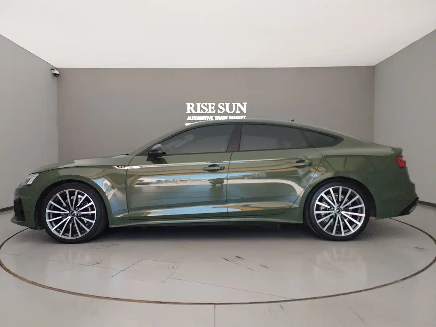 Audi A5 (Import) 2024 2024 Sportback 40 TFSI quattro Luxury Dynamic