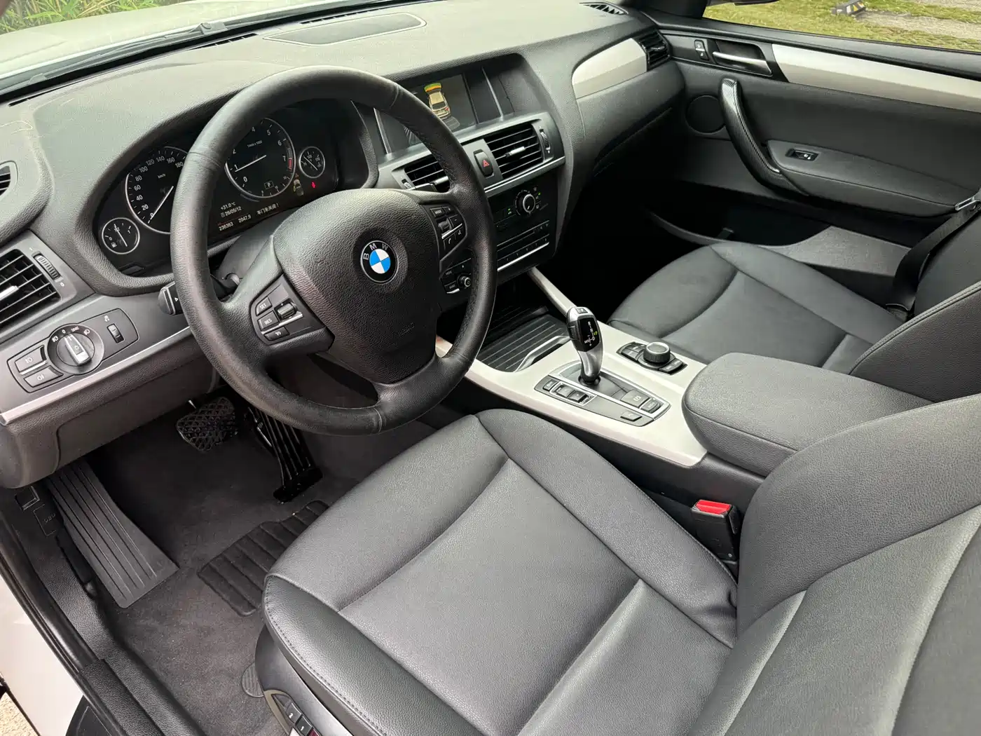 BMW X3 (Import) 2016 sDrive20i фото 8