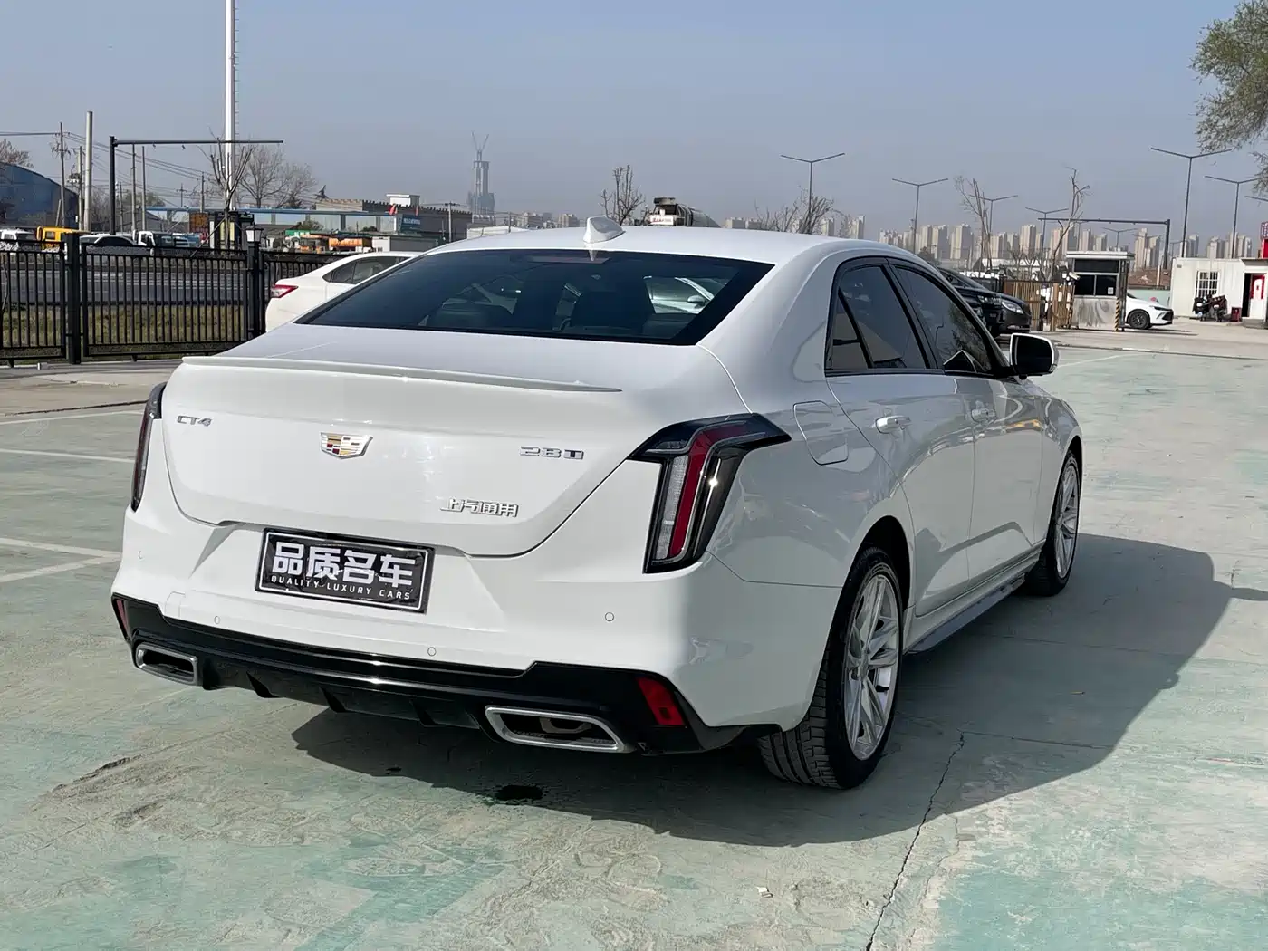 CADILLAC CT4