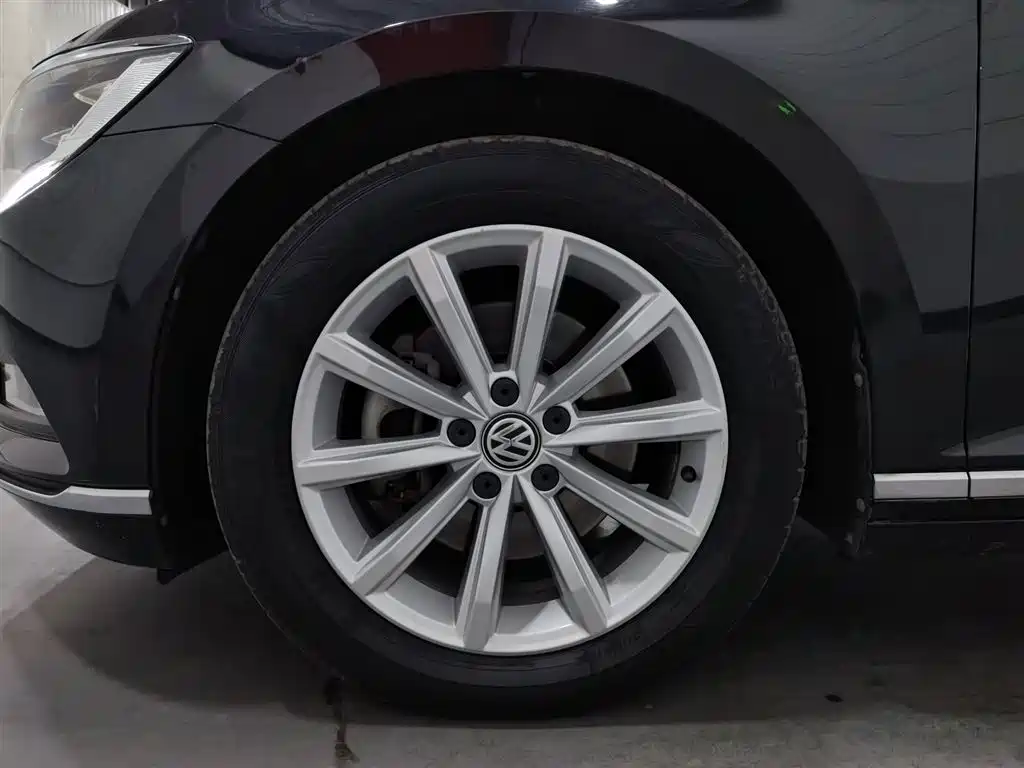 Volkswagen Magotan 2019 330TSI DSG Leading China VI фото 17