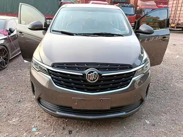 Buick GL8 2021