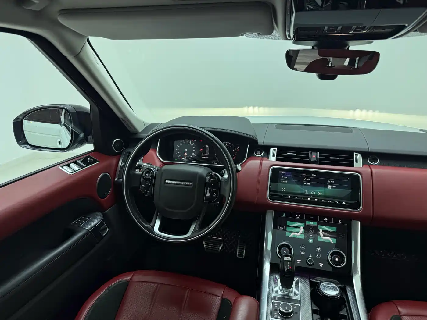 Land Rover Range Rover Sport 2020 3.0 L6 SE фото 10