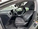 Photo 4 - Lexus RX