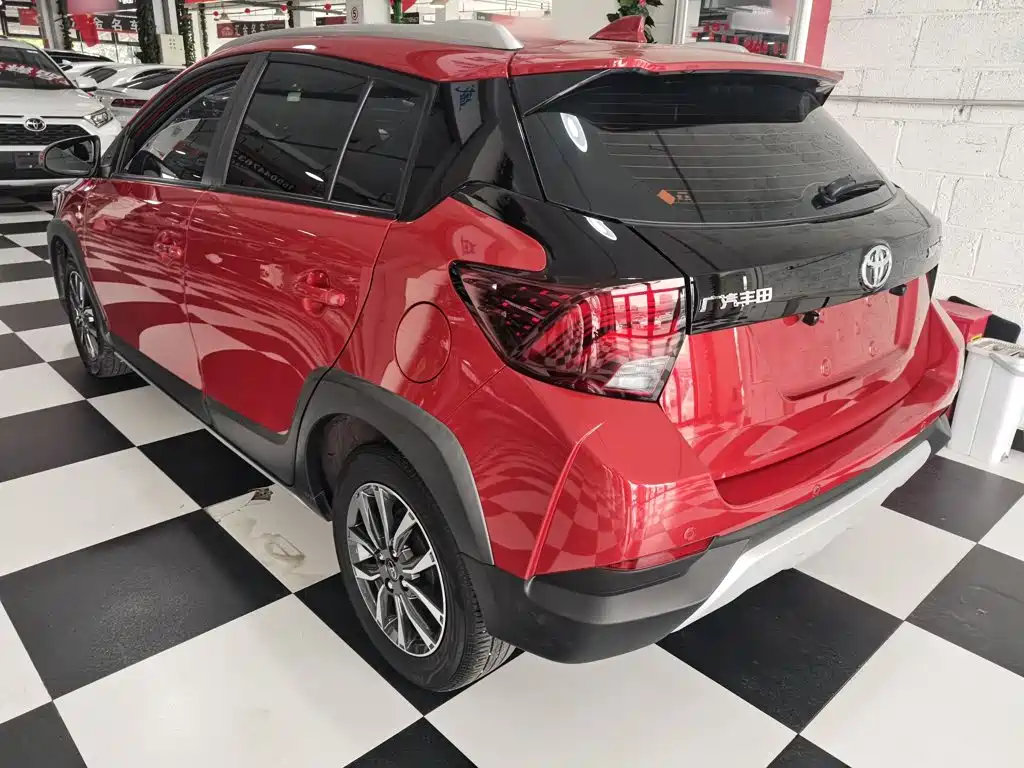 Фото 10 - Toyota YARiS L Zhi Xuan
