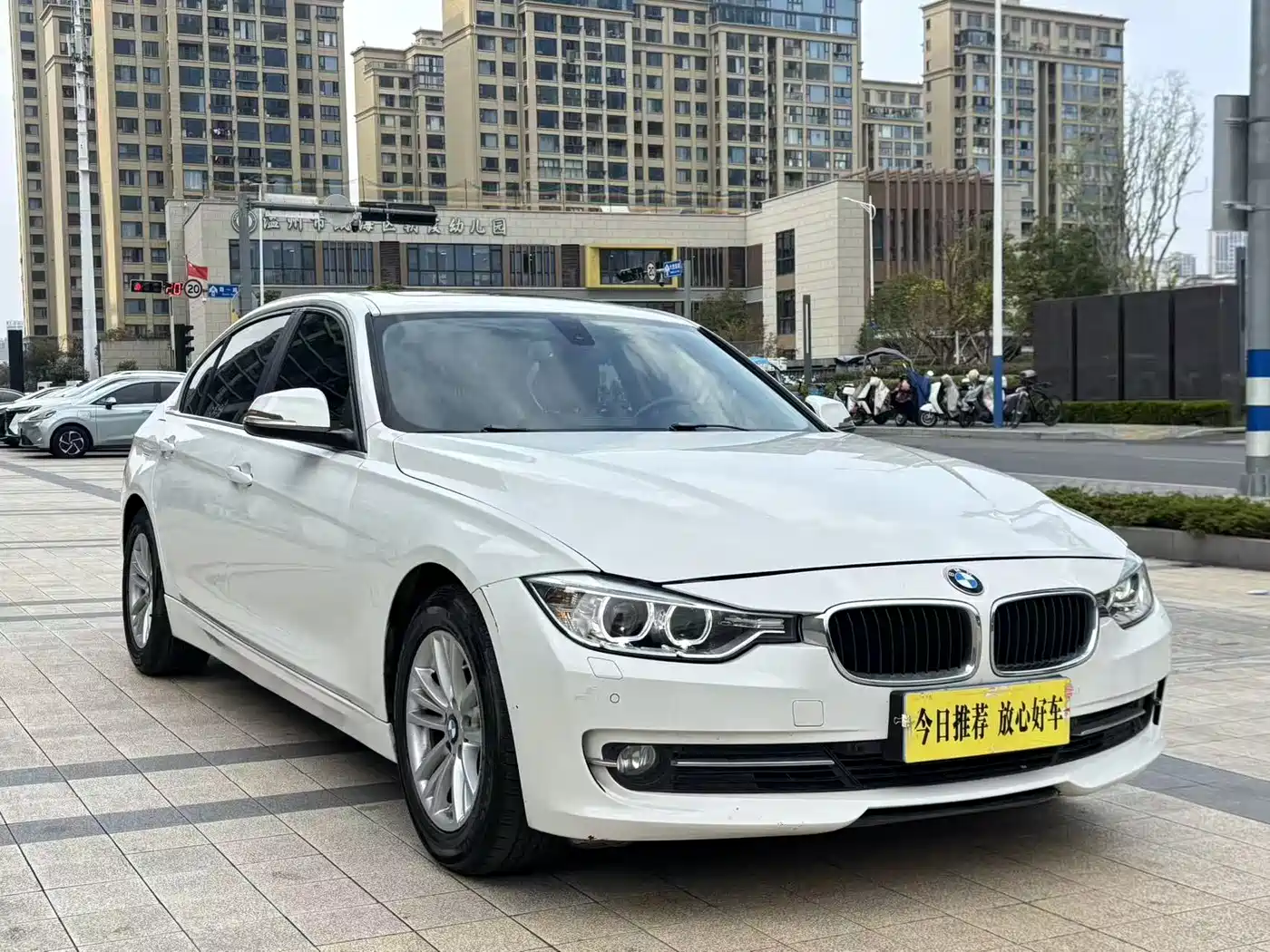 BMW 3 Series 2013 320Li Style Design Package фото 3