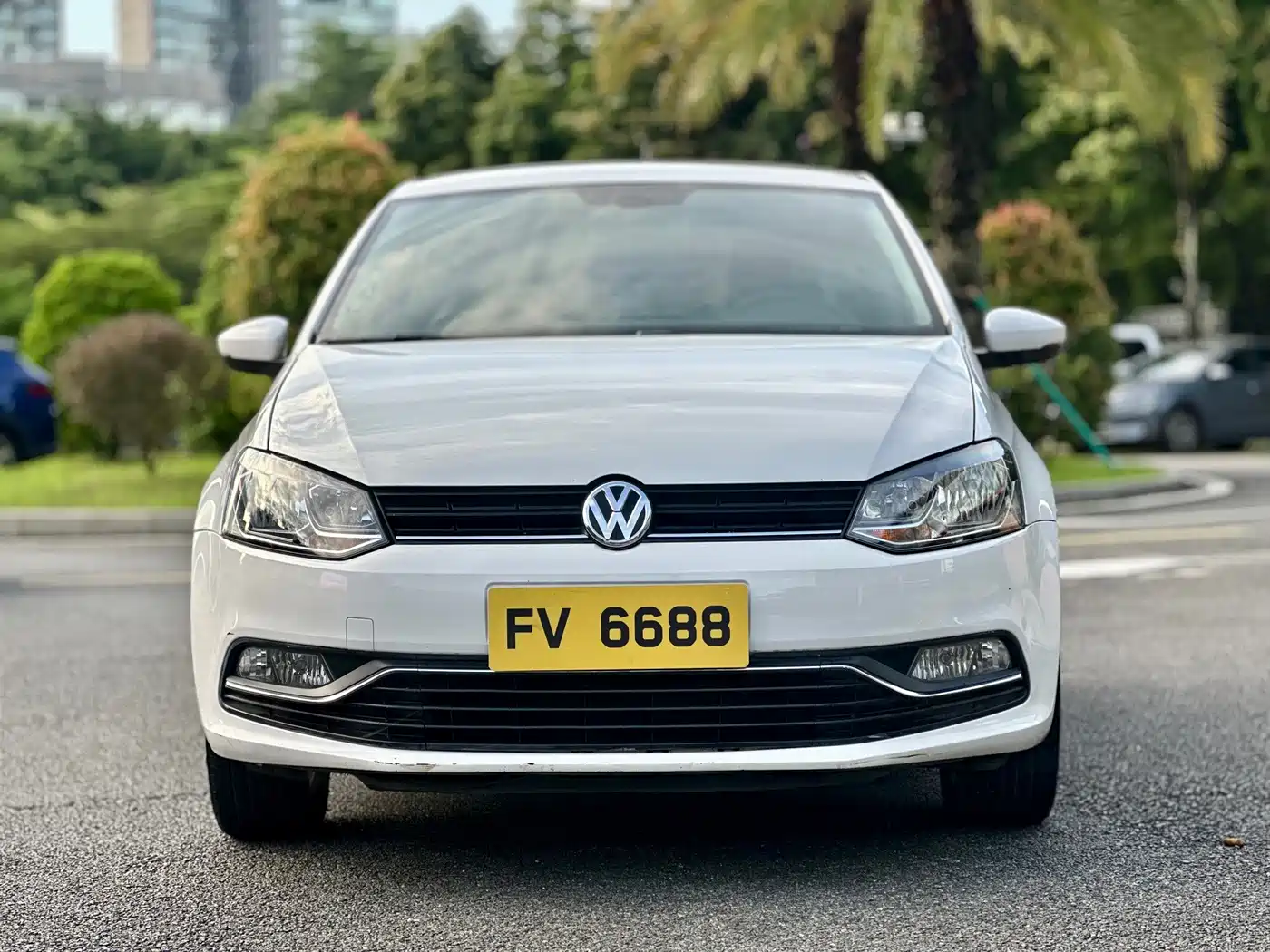 Photo 2 - Volkswagen Polo