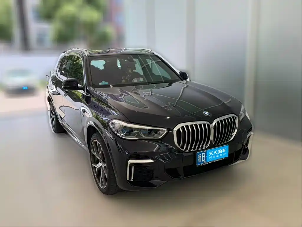 Фото 1 - BMW X5