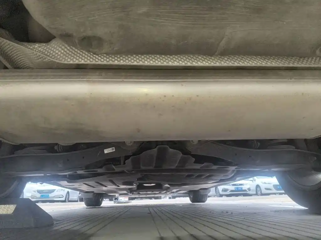 Photo 25 - Volkswagen Passat