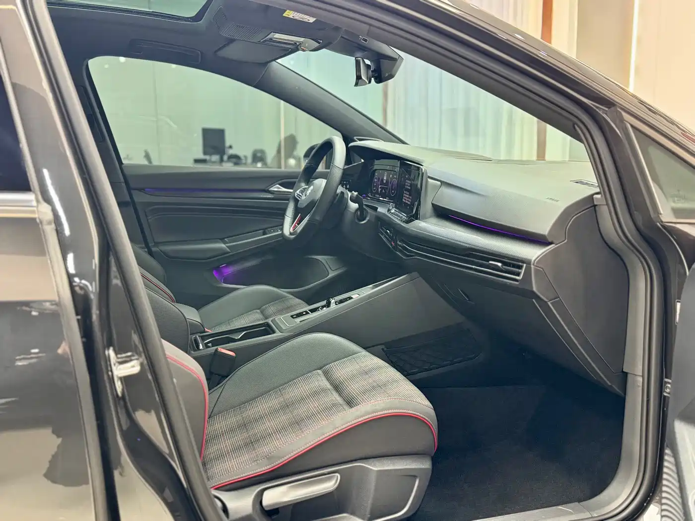 Volkswagen Golf GTI 2021 Facelift 380TSI DSG GTI фото 21