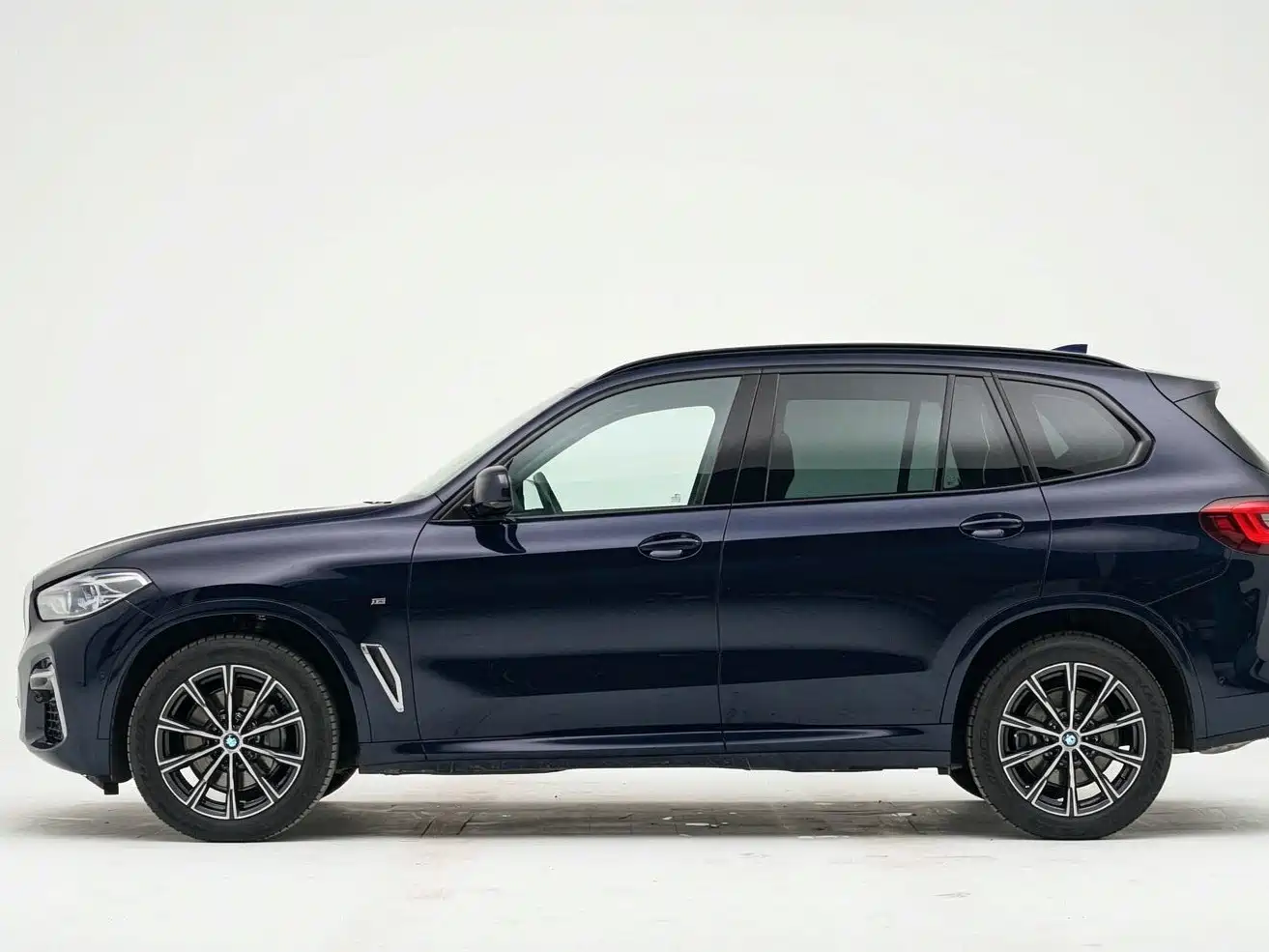 BMW X5 2022 2022 xDrive 30Li Premium M Sport Package