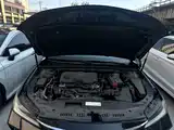 Photo 32 - Toyota Avalon
