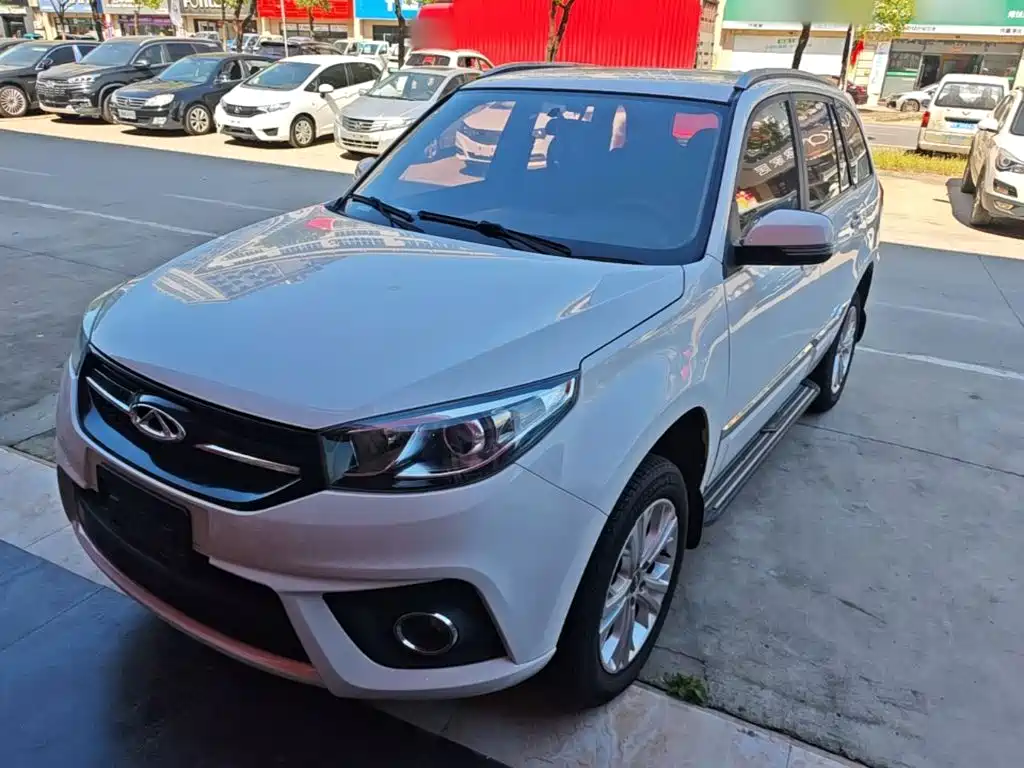 Photo 2 - Chery Tiggo 3