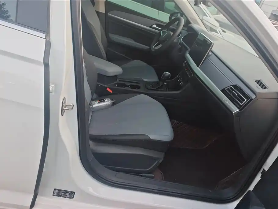 Volkswagen Lavida 2024 Model 1.5L Automatic Starlight 5 Million Edition фото 8