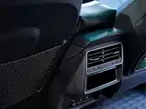 Фото 26 - Audi RS Q8
