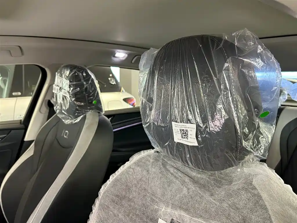 VOLKSWAGEN ID.7 VIZZION