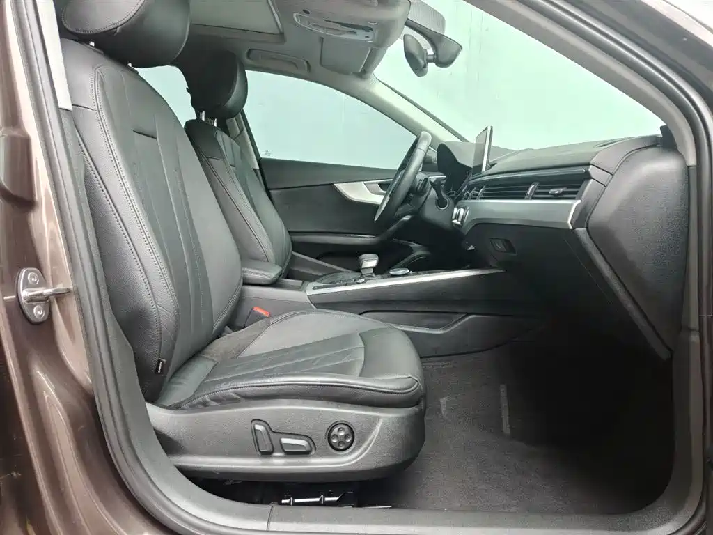 Audi A4L 2019 40 TFSI Fashion (China VI) фото 13