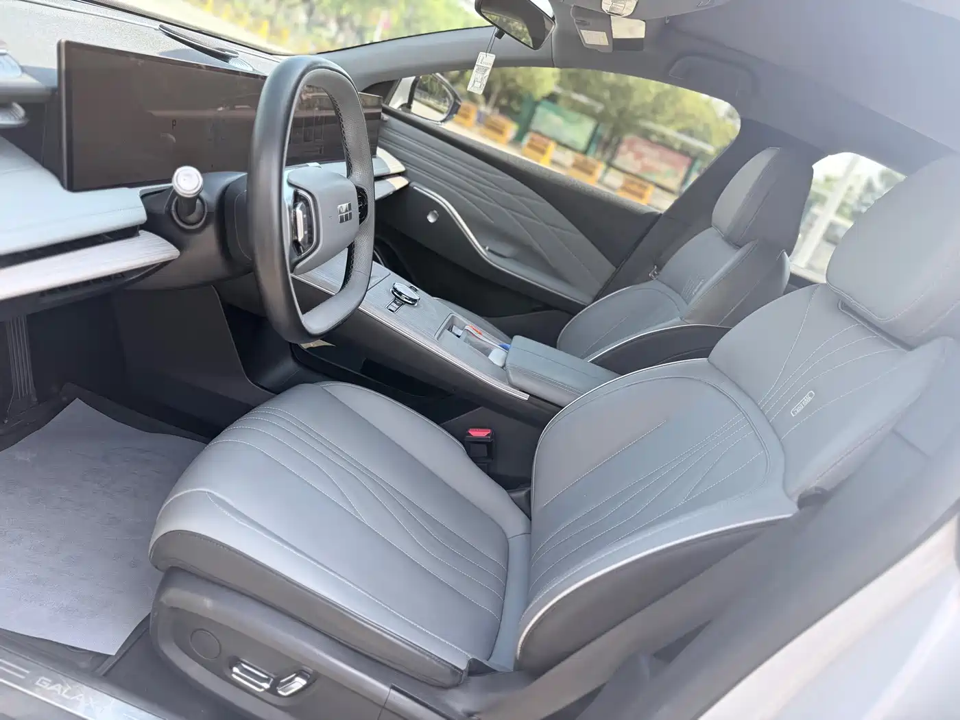 Geely Galaxy Galaxy E8 2024 2024 550km RWD PRO