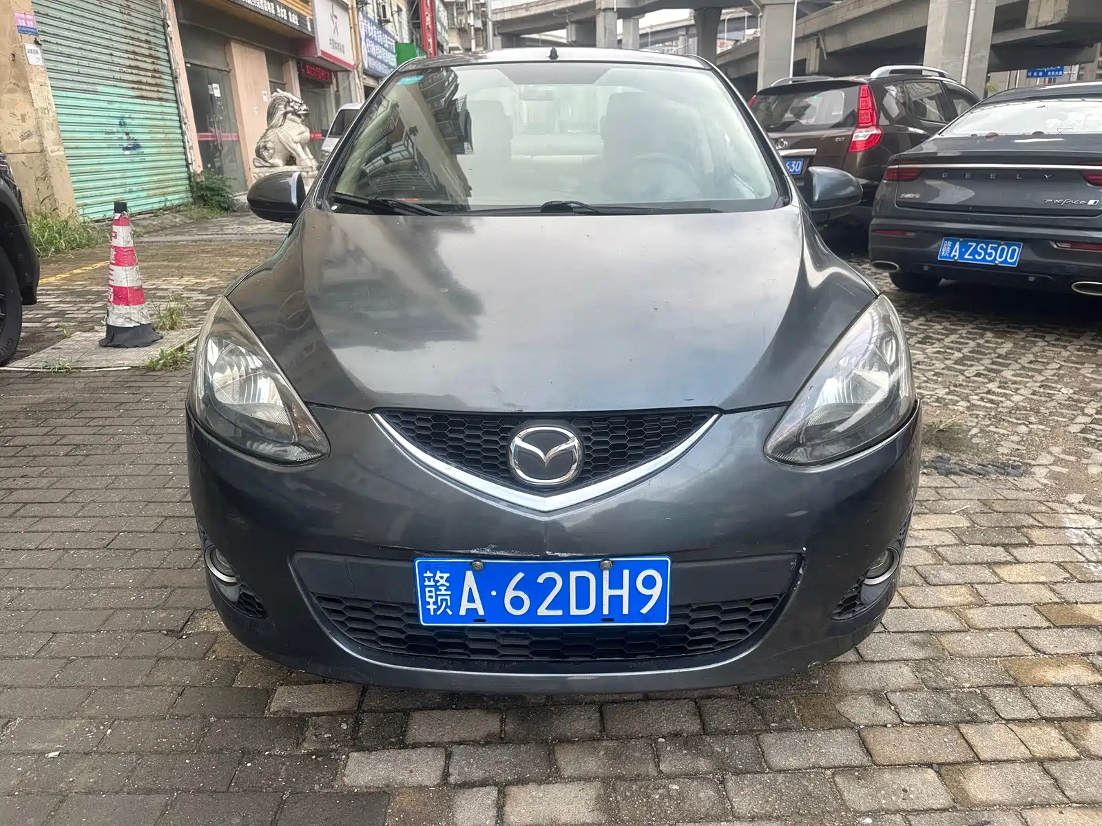 Фото 2 - Mazda 2