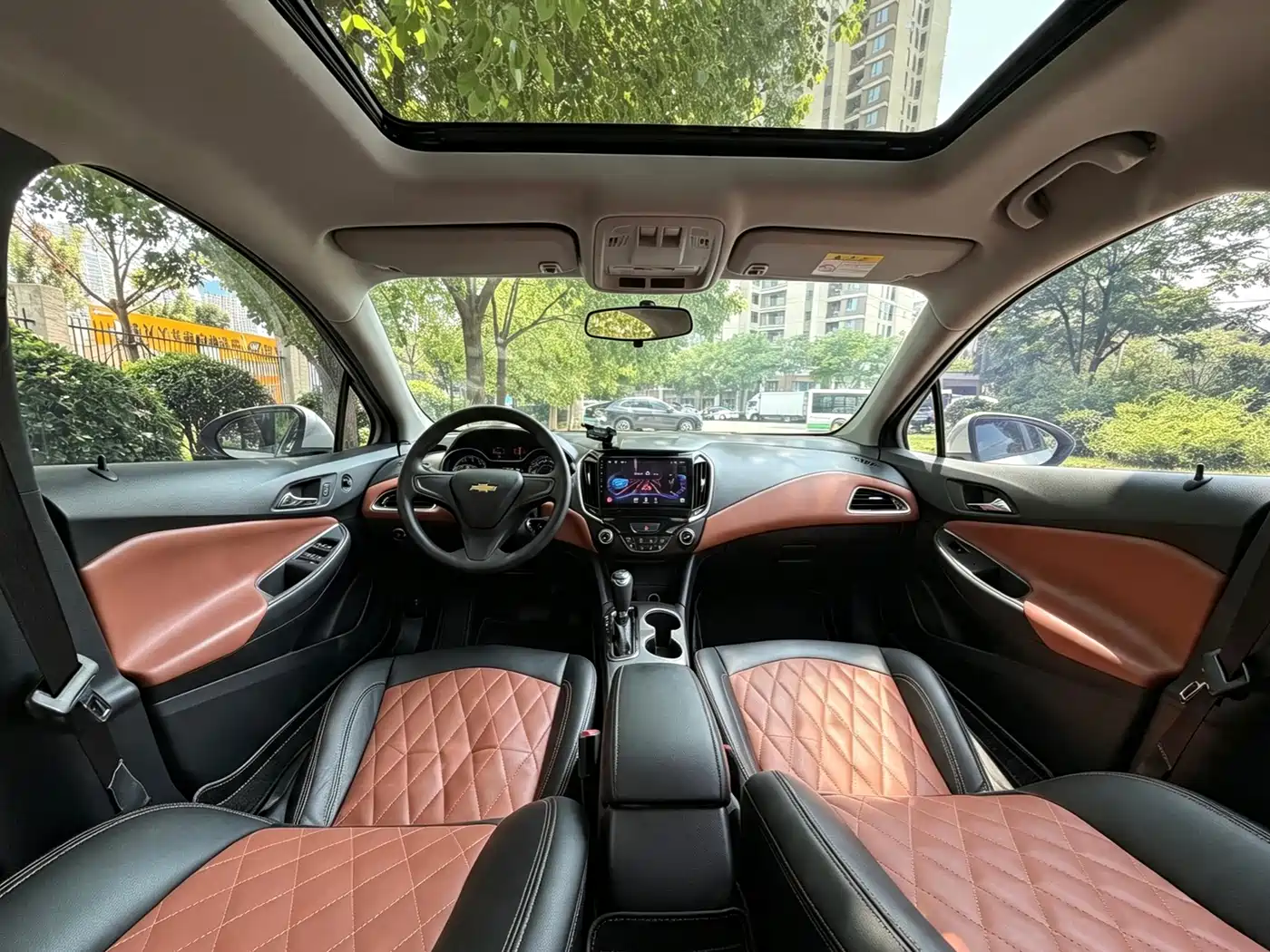 Chevrolet Cruze 2018 2018 320 Automatic Pioneer Sunroof Edition