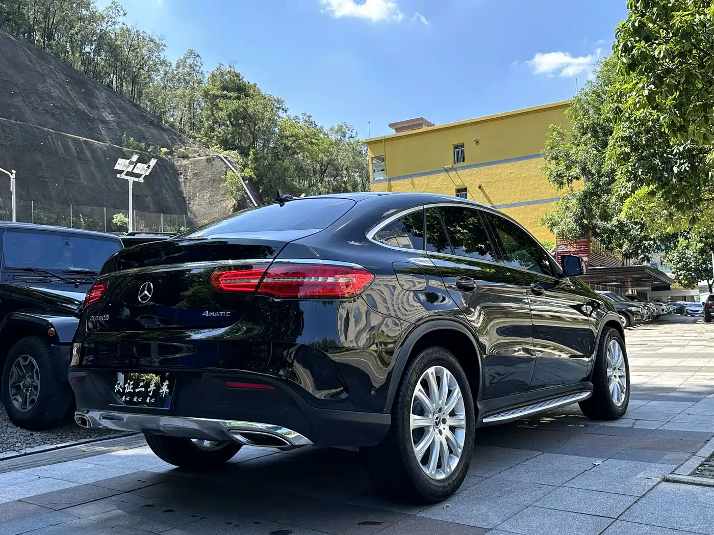 Mercedes-Benz GLE Coupe 2018 GLE 320 4MATIC Coupe SUV фото 4