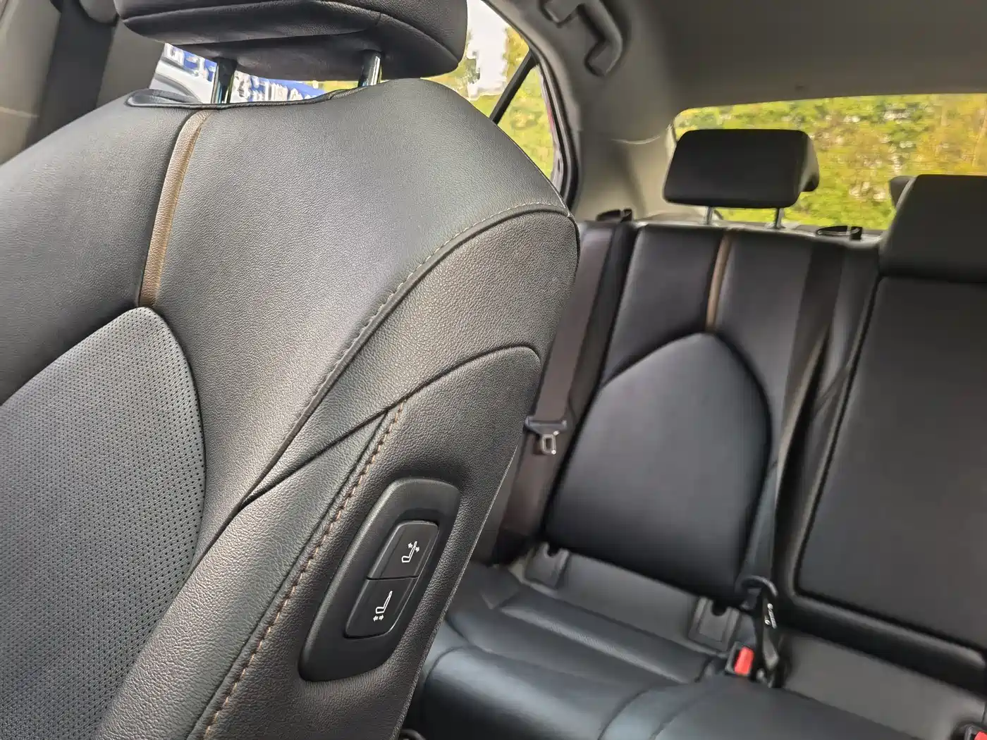 Toyota Camry 2021 2.0G Luxury Edition фото 15
