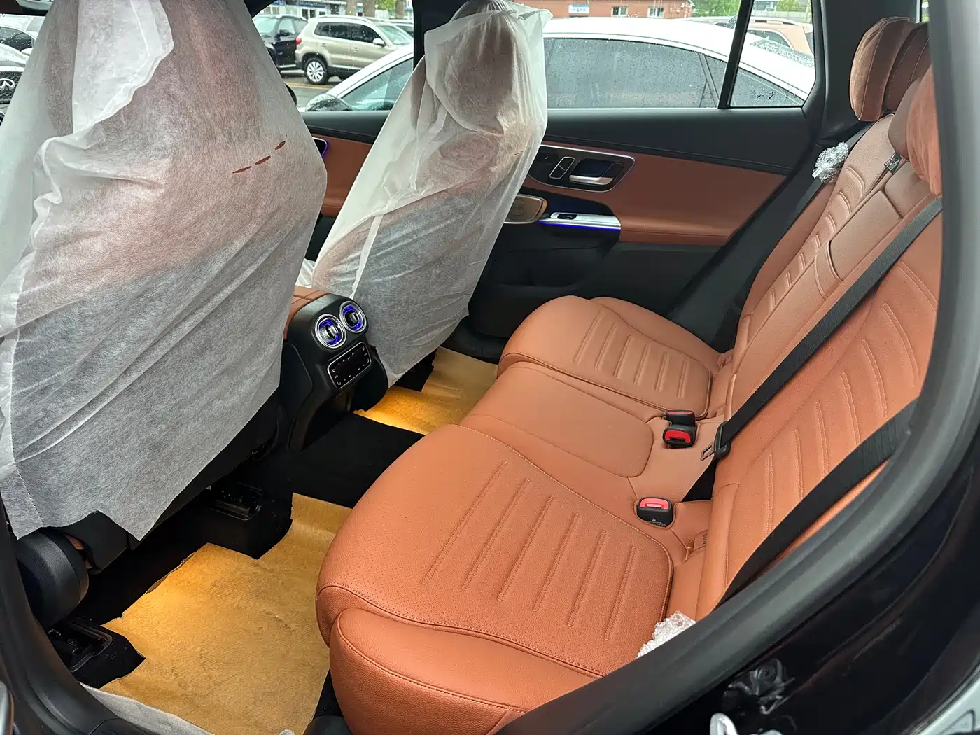 MERCEDES-BENZ GLC