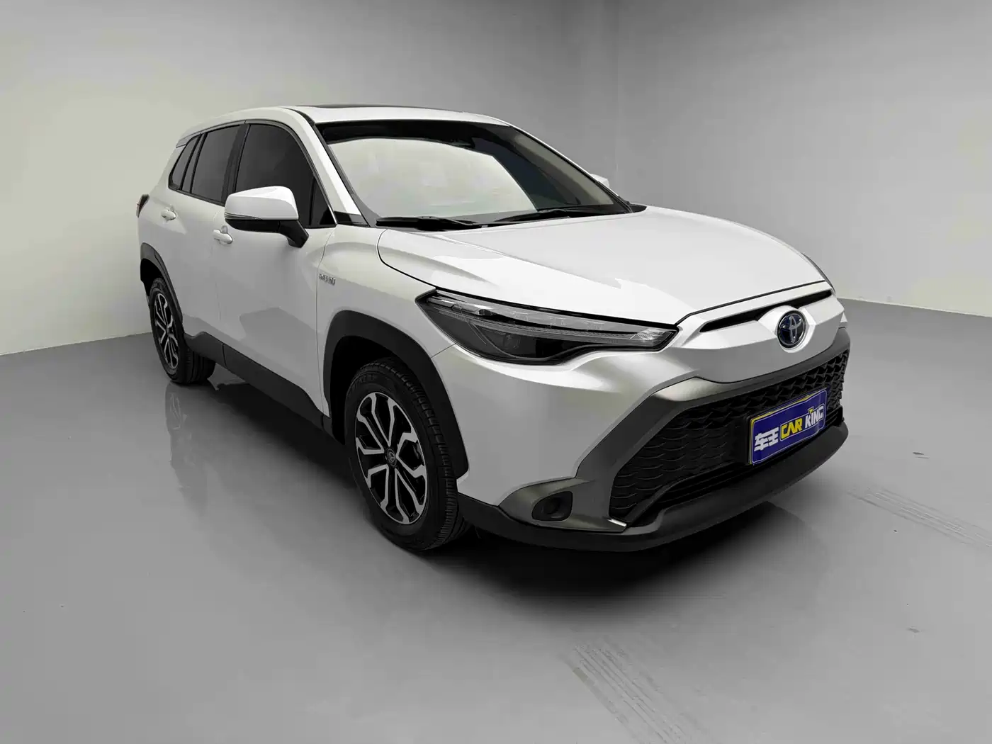 Toyota Frontlander 2023 2.0L Smart Hybrid Dual Engine Luxury Edition фото 3