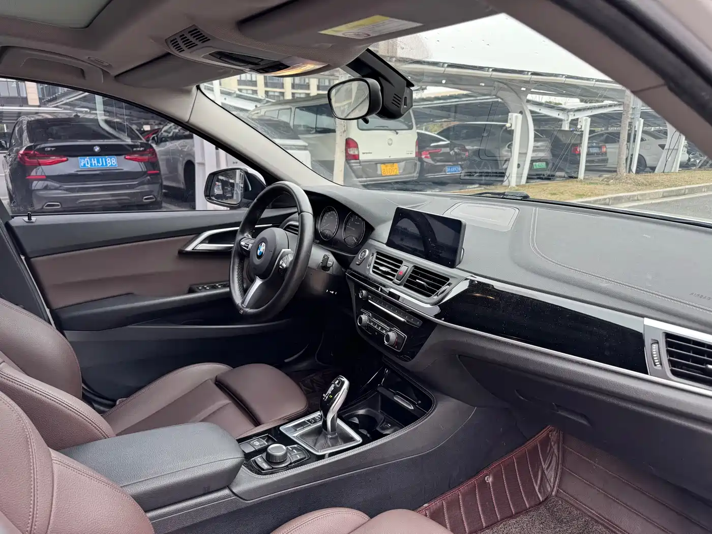 BMW 1 Series 2020 Model 125i Leading M Sport Package фото 20