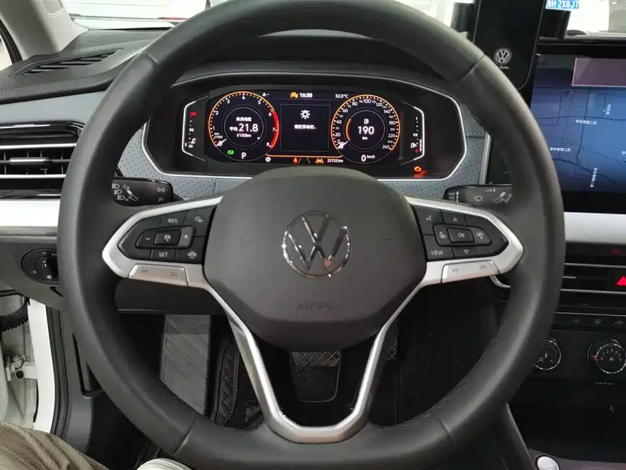 Volkswagen Lavida 2023 1.5L Automatic Starlight 5 Million Edition фото 15
