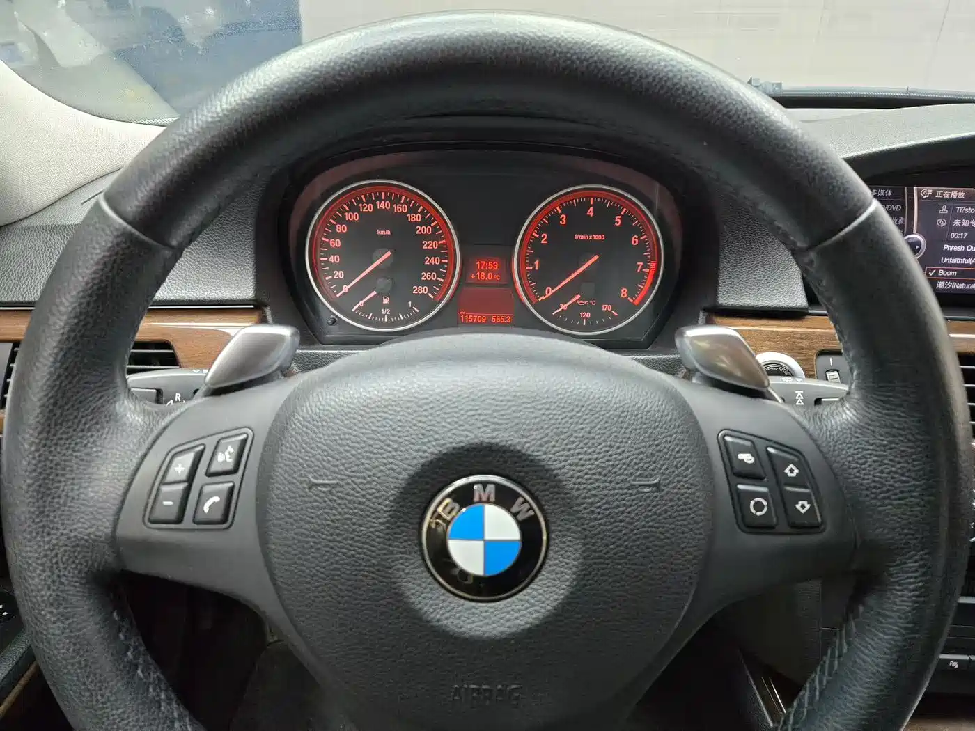 BMW 3 Series (Import) 2009 335i фото 5