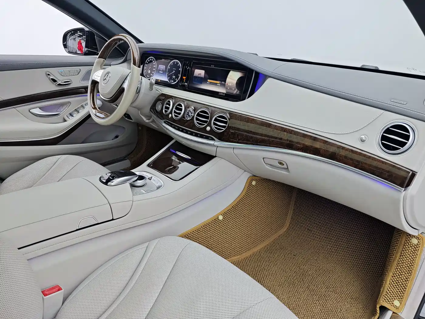 Mercedes-Benz Maybach S-Class 2016 2015 S 400 4MATIC