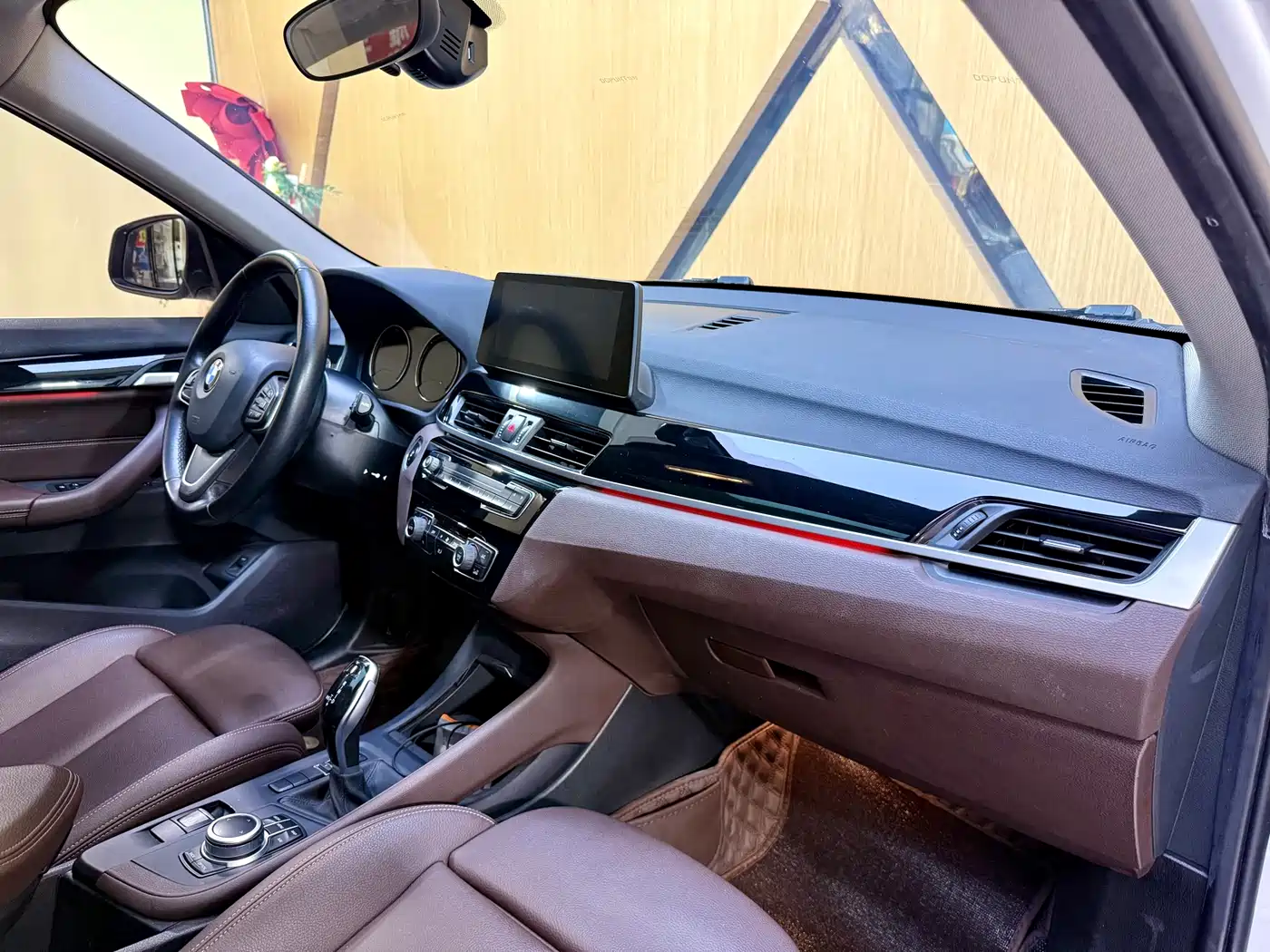 BMW X1 2020 sDrive25Li Leading Model фото 12