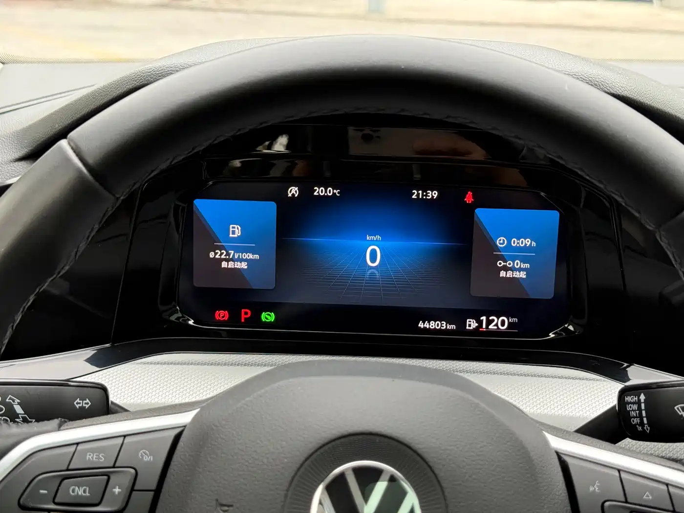 Volkswagen Golf 2021 280TSI DSG 30th Anniversary Edition фото 20