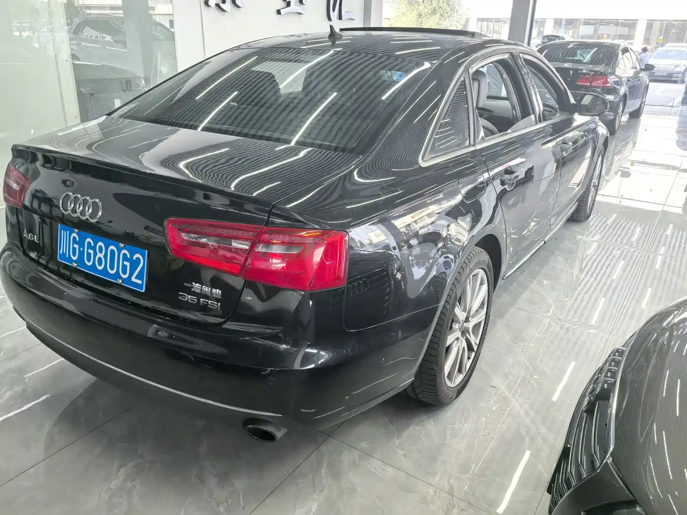 Audi A6L 2012 35 FSI Luxury фото 12