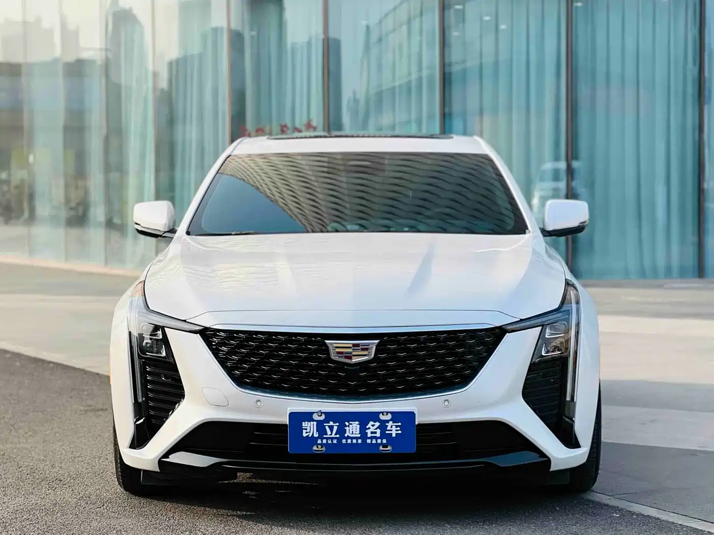Cadillac CT5 2024 28T Luxury Model фото 2