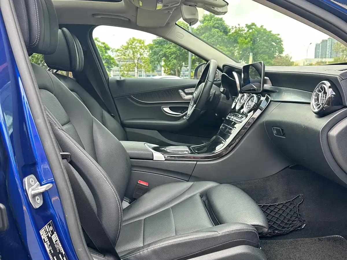 Mercedes-Benz C-Class 2019 C 260 L Sport фото 9