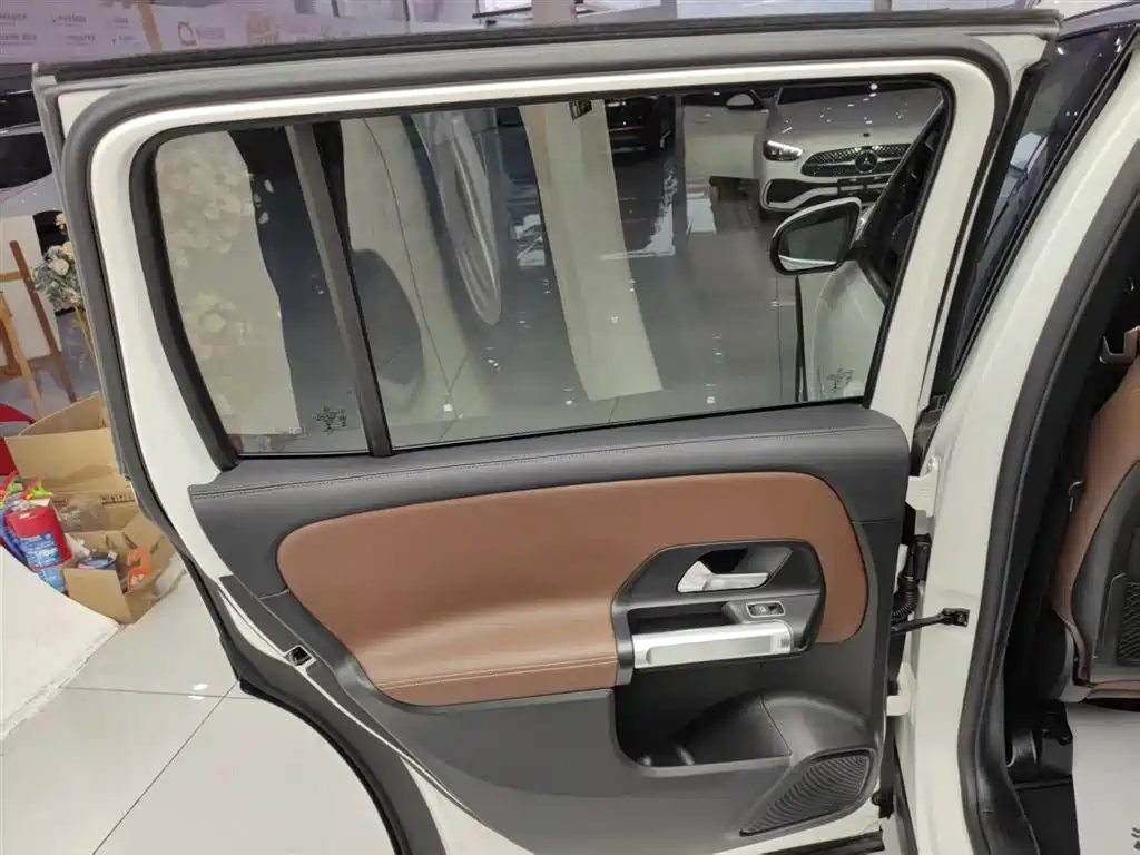 Mercedes-Benz GLB 2023 GLB 200 Style фото 29