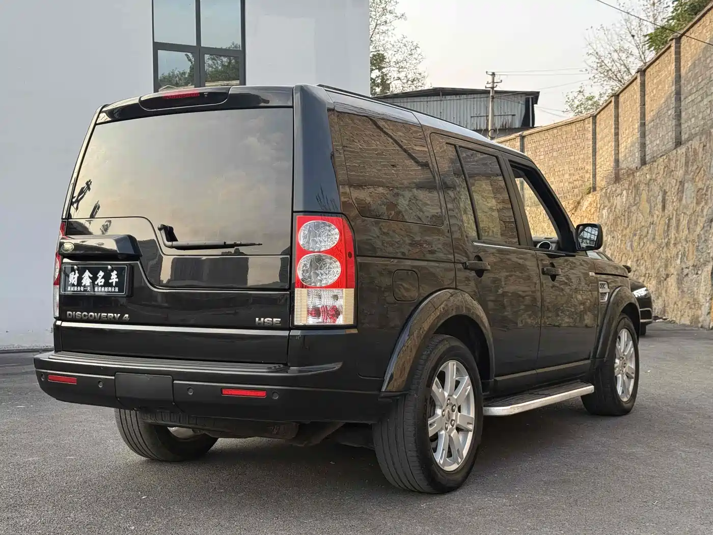 Land Rover Discovery 2010 3.0TDV6 HSE Diesel фото 19