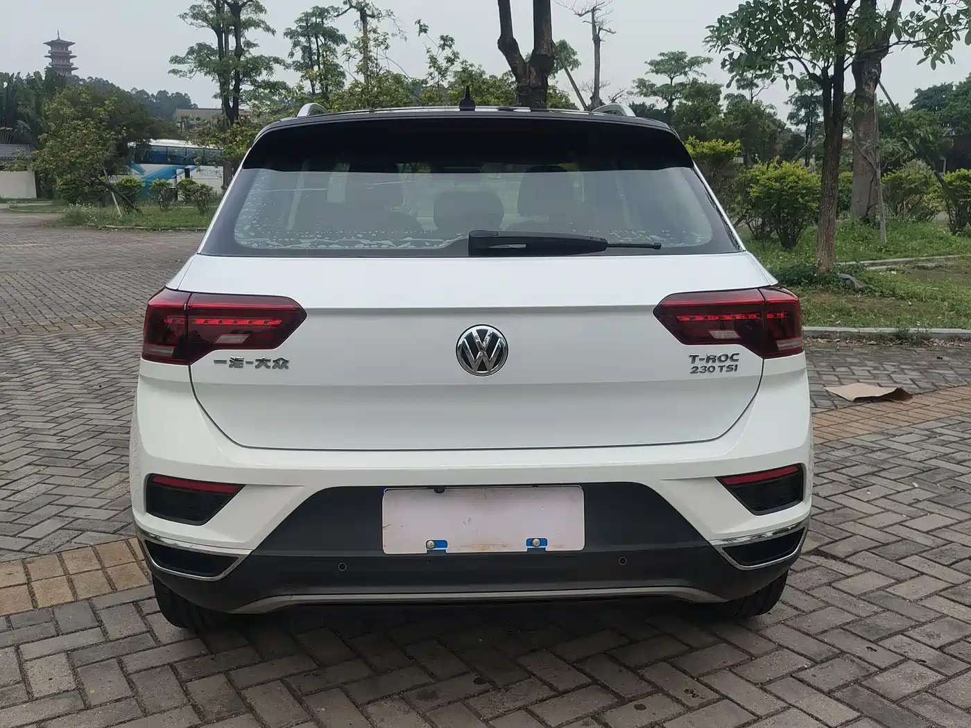 Volkswagen T-ROC 2019 230TSI DSG 2WD Fashion Type China VI фото 13