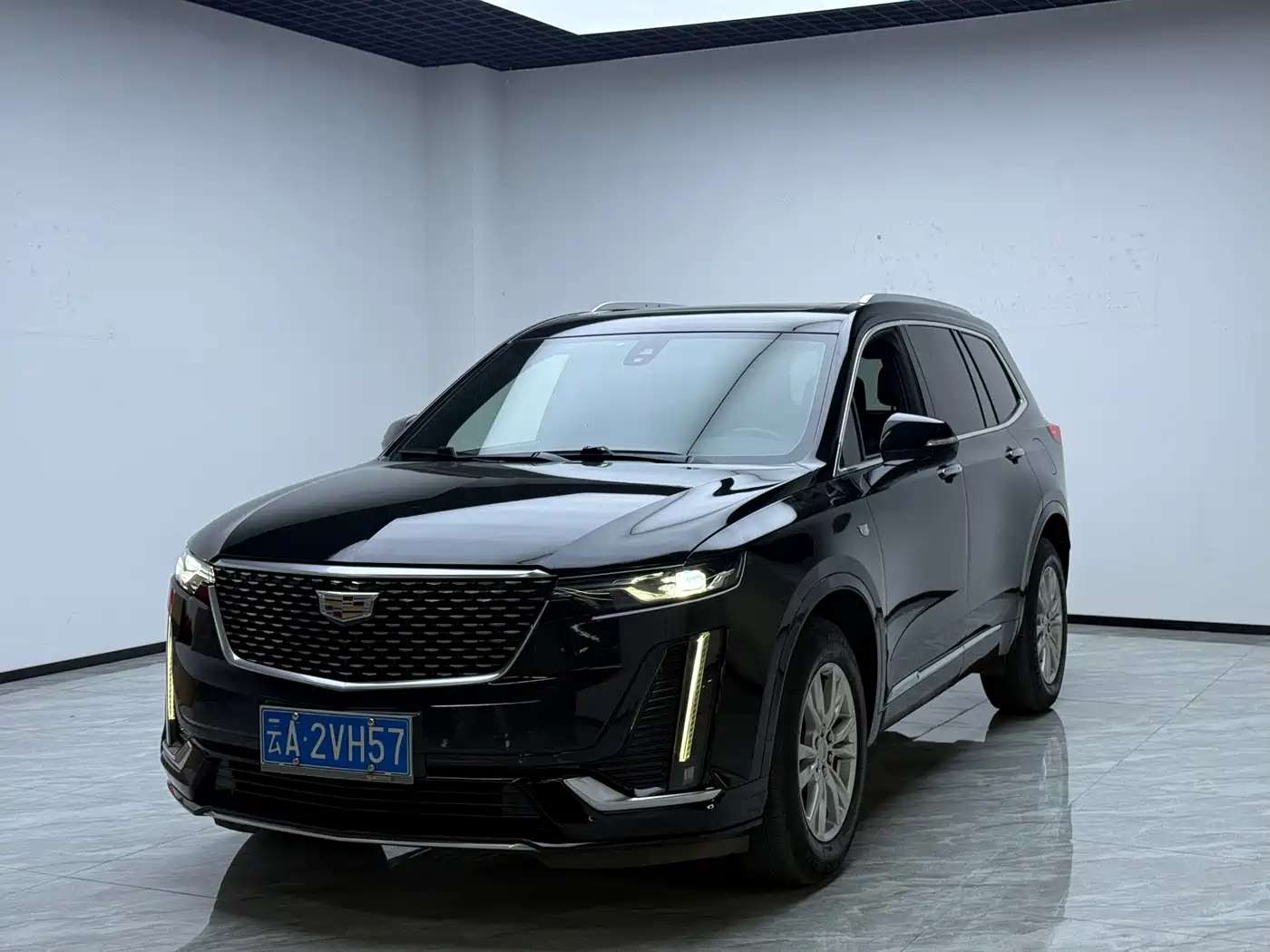  XT6