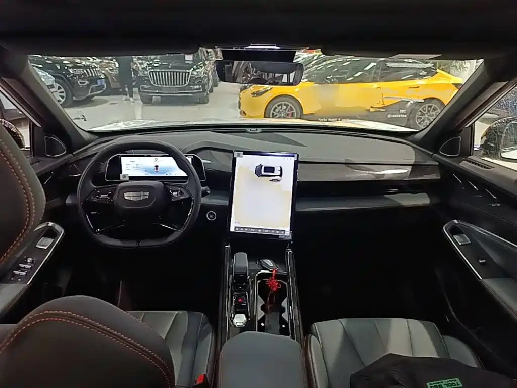 Geely Boyue 2025 2024 1.5TD Smart Connect+