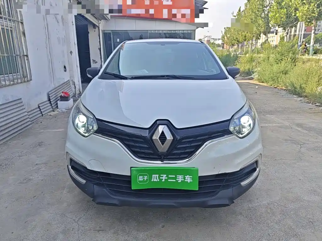 Renault Captur 2020 2018 TCe190 Urban Style